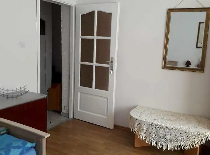 Δωμάτια σε οικογενειακή κατοικία U Danusi